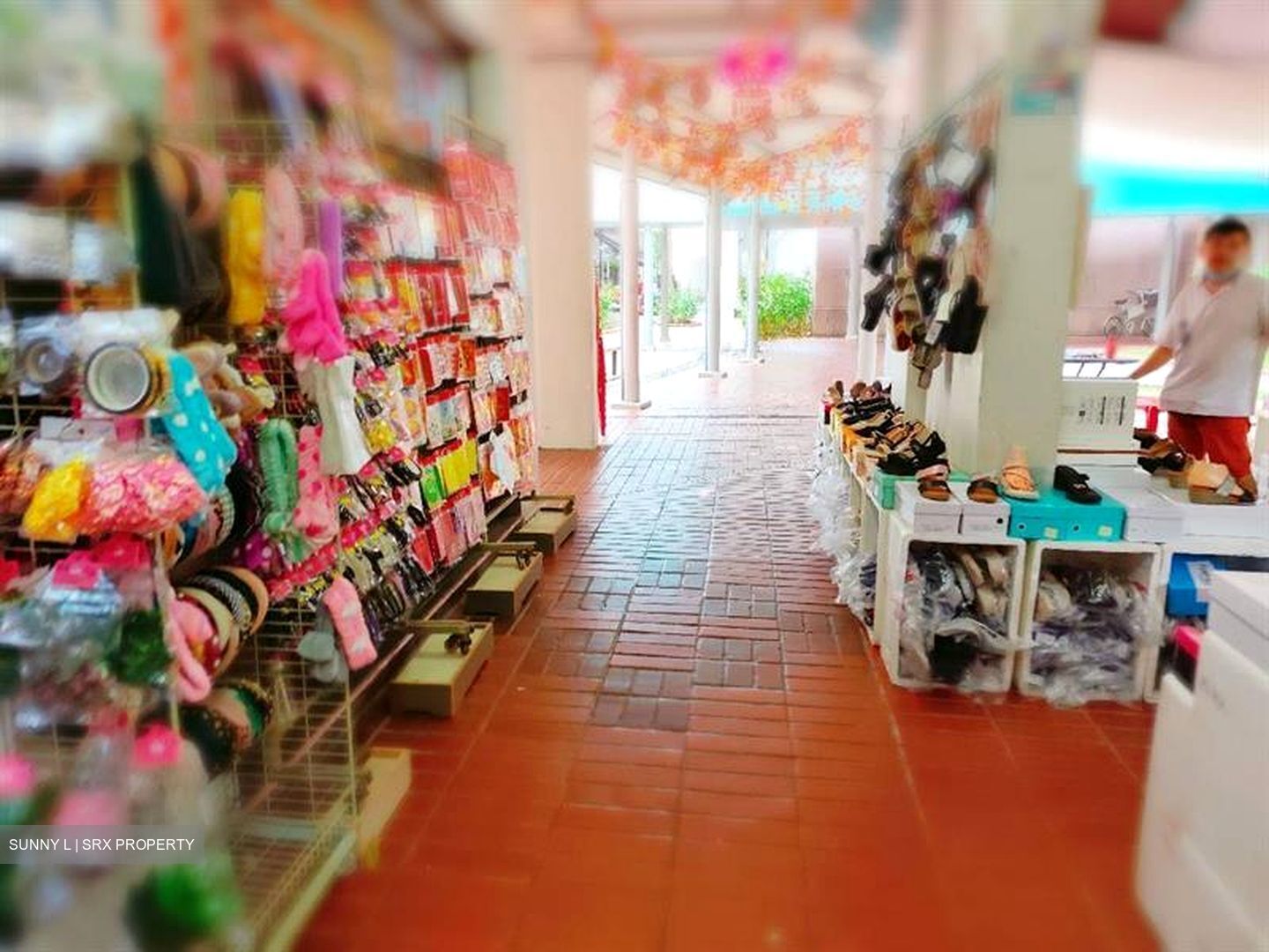 264 SERANGOON CENTRAL (D19), Shop House #611051171